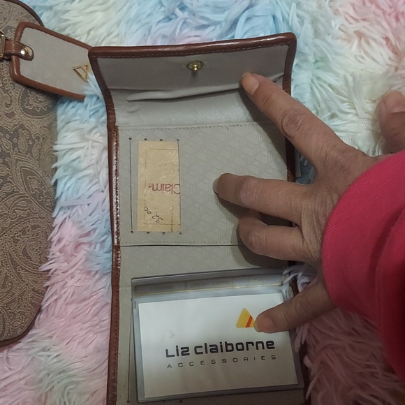 LIZ🔺️CLAIBORNE Vintage "Set" of 1989 Paisley Bag, w/ 1988 L🔺️C Wallet & Keyfob - Picture 3 of 11
